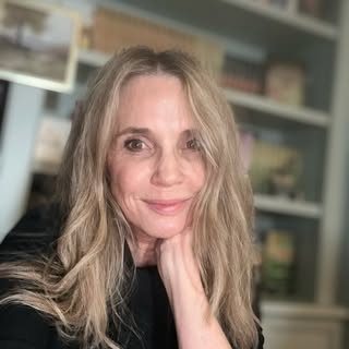 Profile Picture of Patti Callahan Henry (@pattichenry) on Instagram