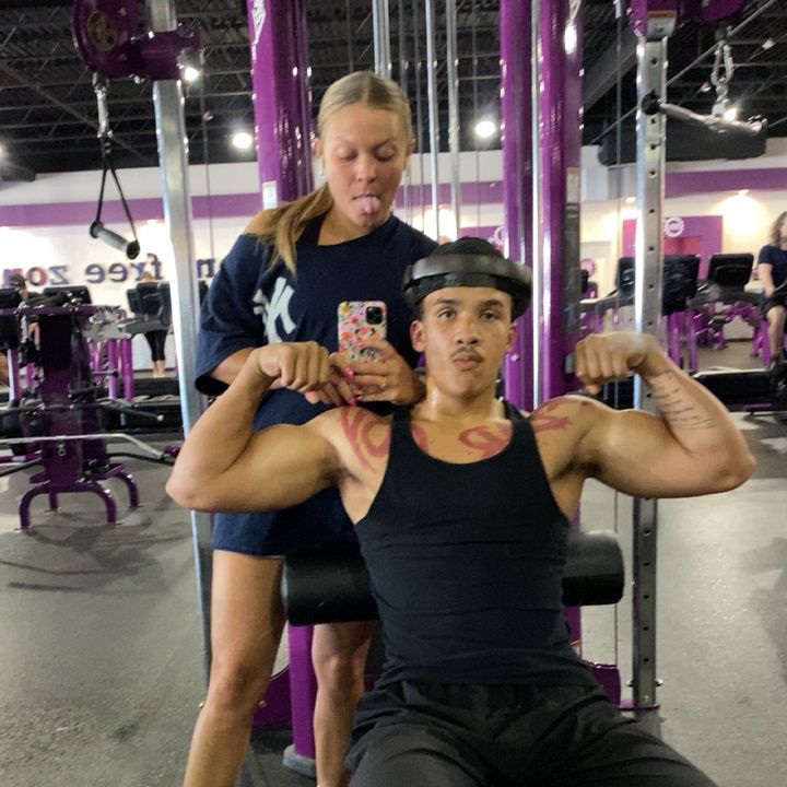 Profile Picture of Julianarose (@julianabuscarino) on Tiktok