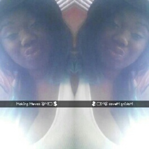 Profile Picture of Tealor Rogers jones (@tealorscloset) on Poshmark