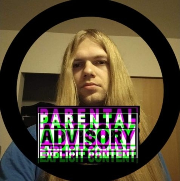 Profile Picture of Johnathan Halverson (@funjohn93) on Poshmark