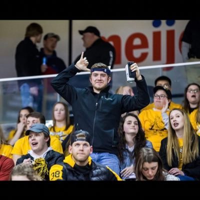 Profile Picture of Andrew Bier (@drewbier19) on Twitter