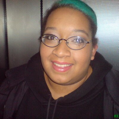 Profile Picture of Karin Walter (@missTshort) on Twitter