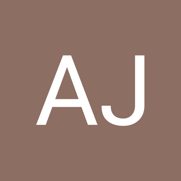 Profile Picture of Aj Daubach (@aj_daubach) on Poshmark