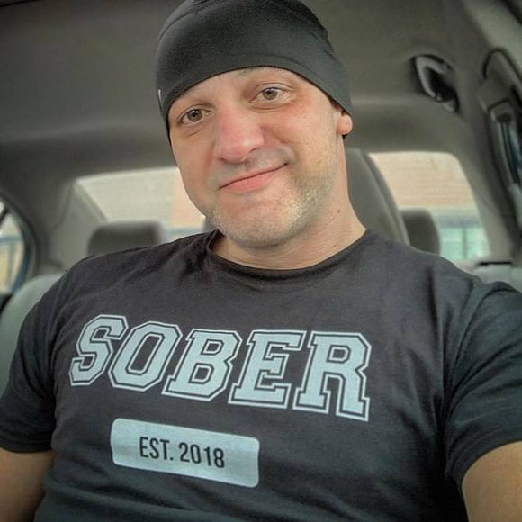 Profile Picture of Sean Mac (@seanmac0727) on Poshmark