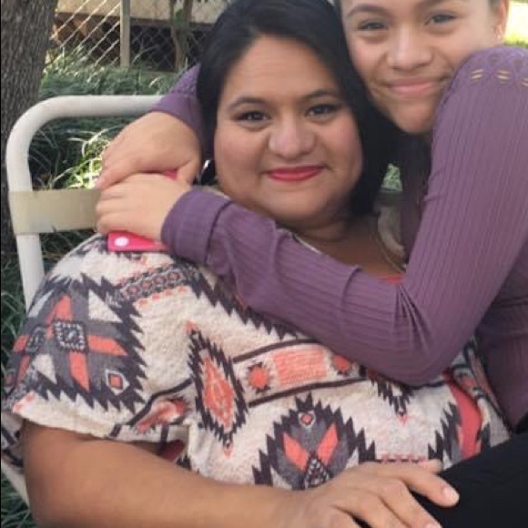 Profile Picture of Crystal Trevino (@crytrev01) on Poshmark