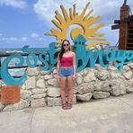 Profile Picture of Claire Foster (@Claire-Foster) on Facebook