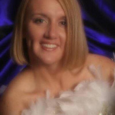 Profile Picture of Jennifer Reaveson Twitter