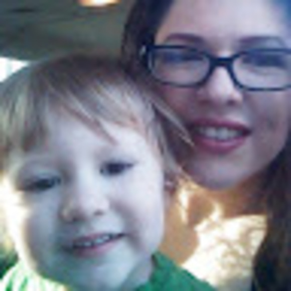 Profile Picture of Jennifer Merritt (@jenmarmer1337) on Poshmark