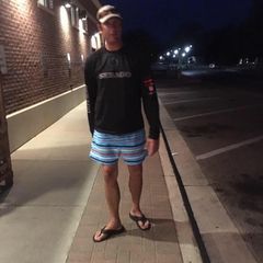 Profile Picture of michaellonchar237 (@michaellonchar237) on Tiktok