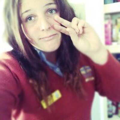 Profile Photo of Louise Harwood (@Louisepoo123) on Twitter