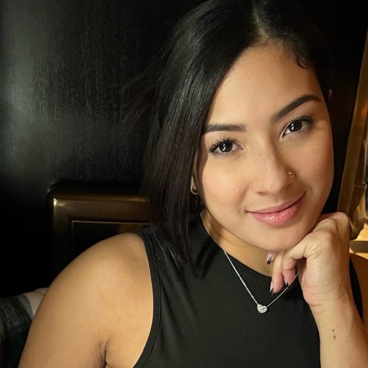 Profile Picture of Brianaannette (@@brianaannette) on Tiktok