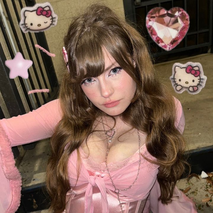 Profile Picture of Pinkalicious (@beatrices_closet) on Tiktok