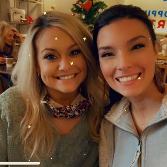 Profile Picture of Samantha Turbak (@samjturbak) on Poshmark