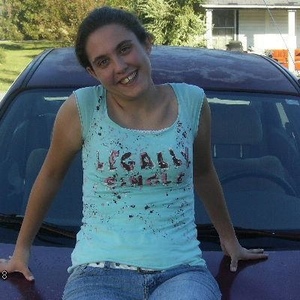 Profile Picture of Stephanie Chandler (@mudriddenchick18) on Myspace