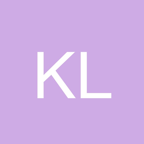 Profile Picture of Kyler Layne (@kylerlayne16) on Poshmark