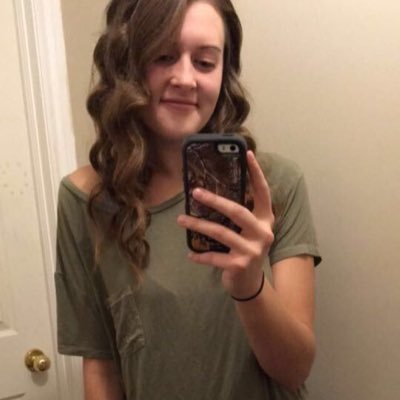 Profile Picture of Laura Dick (@Lauradick4) on Twitter