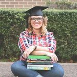 Profile Picture of Michelle Cooley (@mscooleyslab) on Instagram