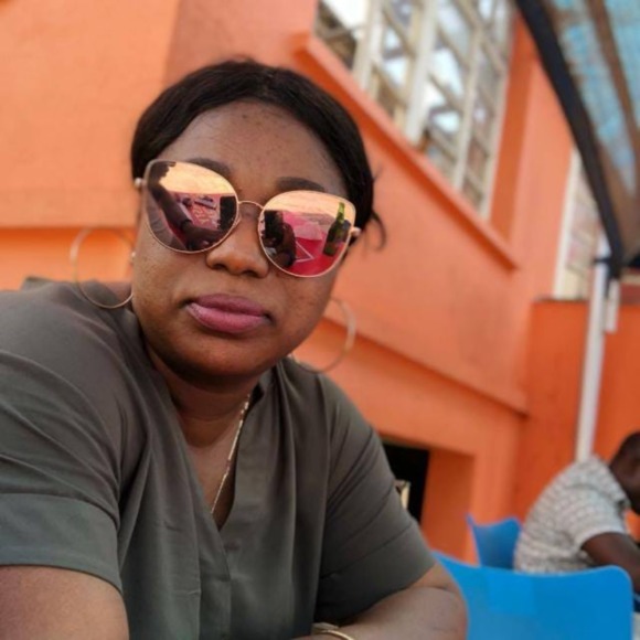 Profile Picture of Nana Oxmann (@nanayaa2) on Poshmark