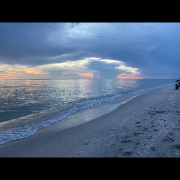 Profile Picture of Charlotte Gerrity (@c_gerrity) on Poshmark