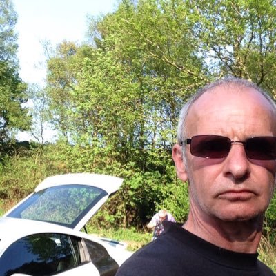 Profile Picture of Steve James 3. (@SittingCalf) on Twitter