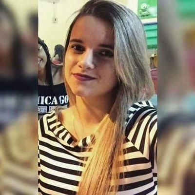 Profile Picture of Anna Júlia Pitzer (@anna_pitzer) on Twitter