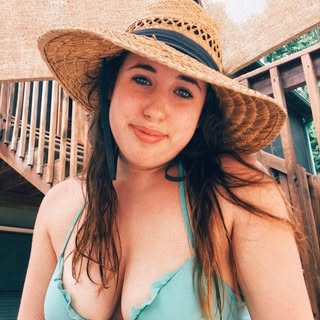 Profile Picture of 𝙲𝚊𝚝𝚎𝚕𝚢𝚗 𝚁𝚘𝚜𝚎 𝙺𝚎𝚛𝚗 ☼ (@catelynkern) on Instagram