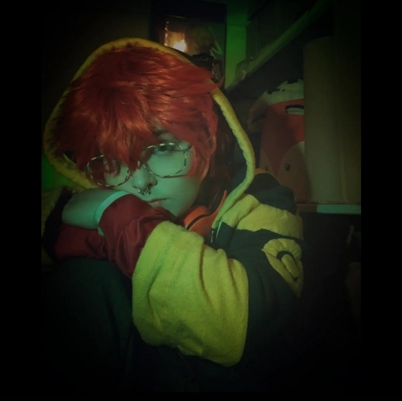 Profile Picture of Skeight .exe (@lucalamoy) on Poshmark