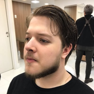 Profile Picture of Erik Schutz Bieniek (@ErikBieniek) on Twitter
