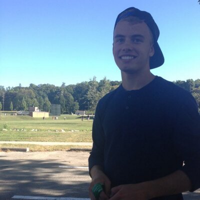 Profile Picture of Chris Jeffery (@Chris_Jefferyss) on Twitter