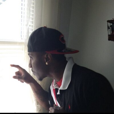 Profile Picture of Adrian (@adrianlacey13) on Twitter