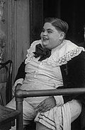 Profile Picture of Dee Lamptonon Wikipedia