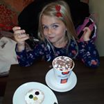 Profile Picture of Melanie Farrell (@melfarrell80) on Instagram