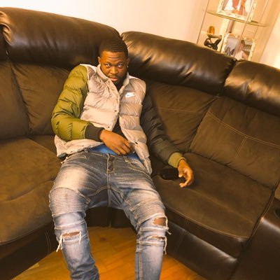 Profile Picture of Alex (@AlexMuir_) on Twitter