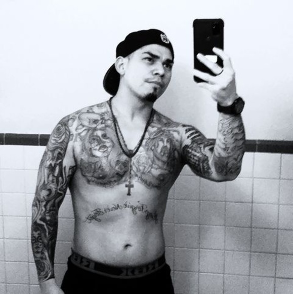 Profile Picture of Chris Montijo (@chrismontijo209) on Poshmark