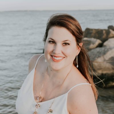 Profile Picture of Mary Kristian Cook Perkins (@kciarah) on Twitter