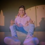 Profile Picture of 𝐉| 𝐈 𝐥𝐨𝐯𝐞 𝐲𝐨𝐮 𝐚𝐥𝐥♡ (@welovealexguzmanfanfics) on Instagram