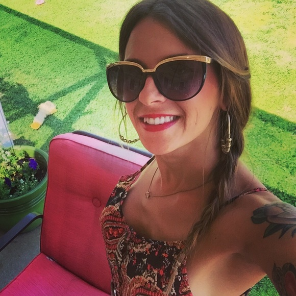 Profile Picture of Kailee Latronica (@kaileeco) on Poshmark