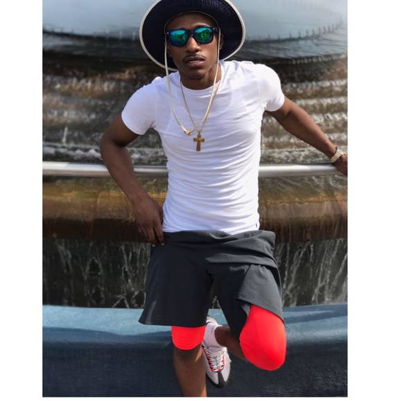 Profile Picture of Kenyon Branch (@yondizzle) on Poshmark