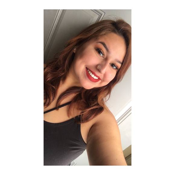 Profile Picture of Lisa Luger (@2016lrobertson) on Poshmark
