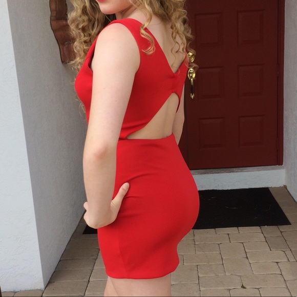 Profile Picture of Nohora Garcia (@cecega) on Poshmark