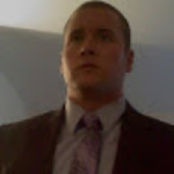 Profile Picture of Rd Francischelli (@rdfrancischelli) on Poshmark