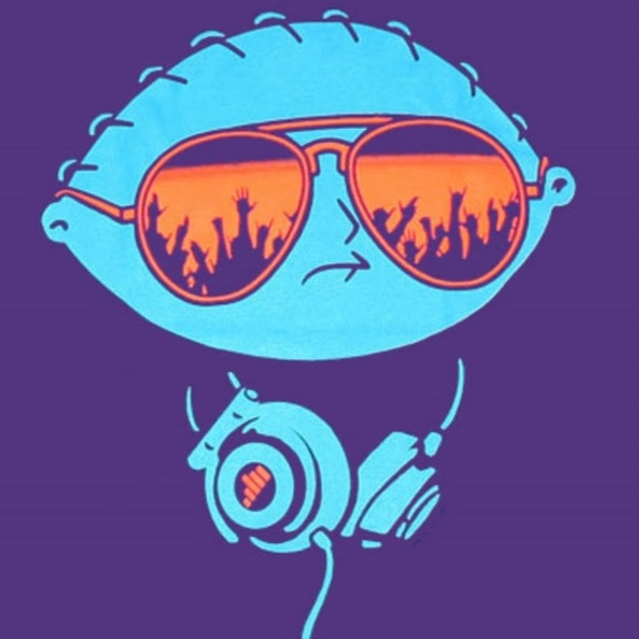 Profile Picture of Parker Bytnar (@parkerbytnar) on Poshmark