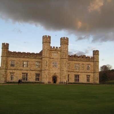 Profile Picture of Steve Tyrrell (@TeamSmallHouse) on Twitter