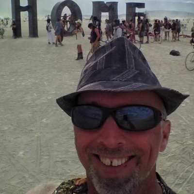 Profile Picture of Nathan Aaron Heller (@@HellerRidge) on Twitter