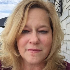 Profile Picture of Lisa Clayton (@lisall09) on Pinterest