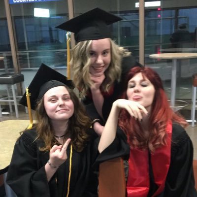 Profile Picture of Hailey Manning (@HLManning01) on Twitter