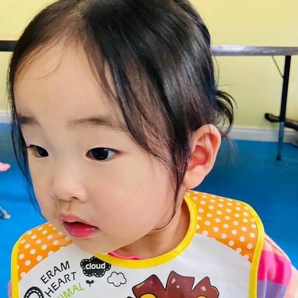 Kyounghee Kim - Poshmark Profile Picture of Kyounghee Kim (@hhee7553) on Poshmark