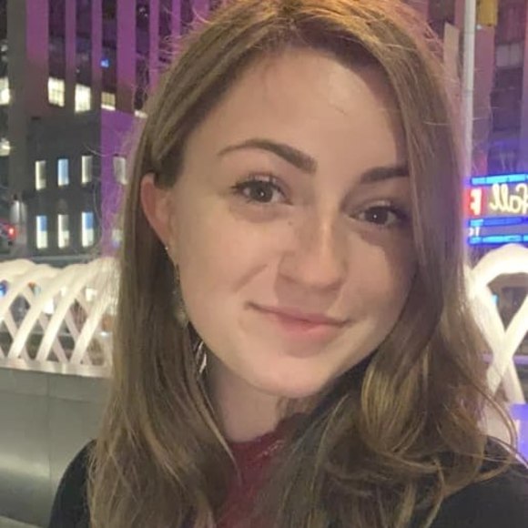 Profile Picture of Kayla Duhamel (@kayladuhamel) on Poshmark