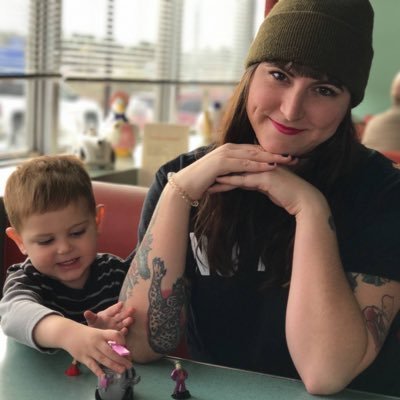 Profile Picture of Allison Reilly (@MomofSOB) on Twitter