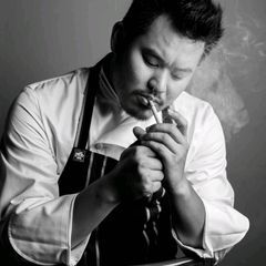 Profile Picture of Christopher Yee (@christopher.yee) on Tiktok